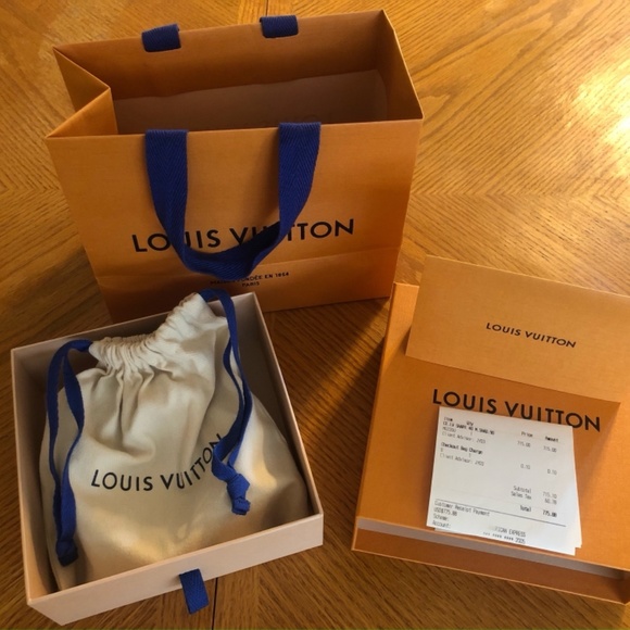 Louis Vuitton Style Monogram Shadow Material Leather - Picture 2 of 13